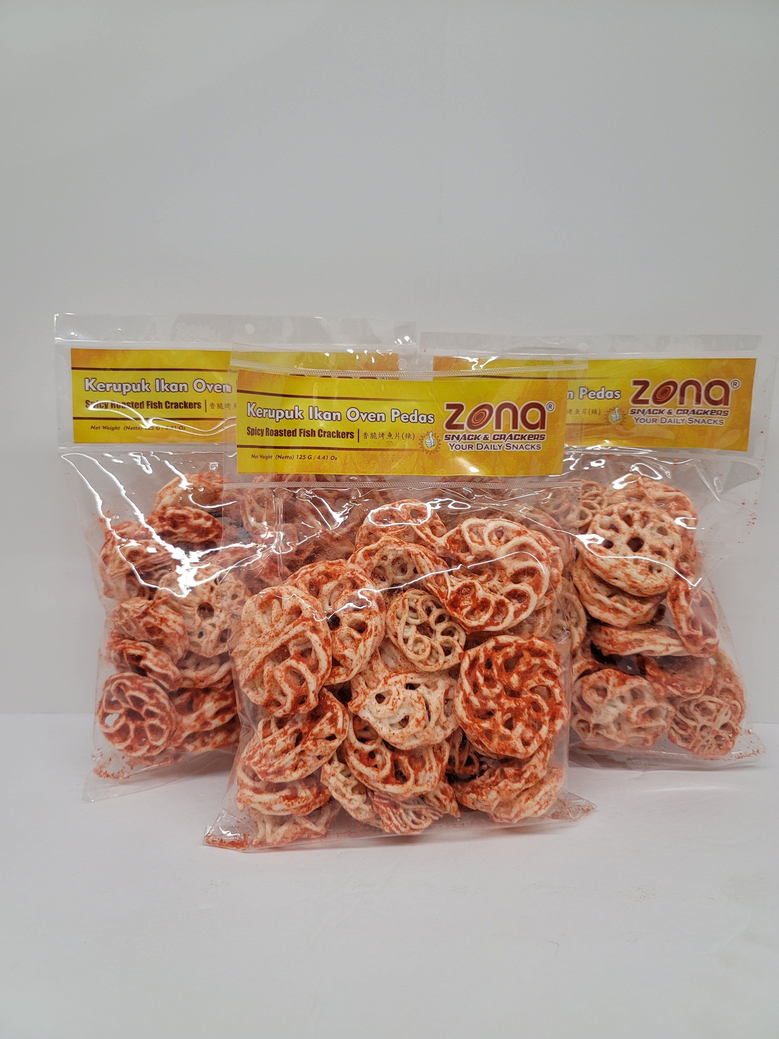 Zona Spicy Roasted Fish Crackers